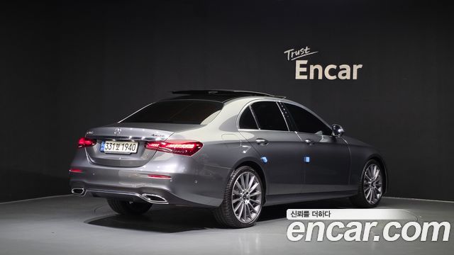 Mercedes-Benz E-Class из Кореи Encar