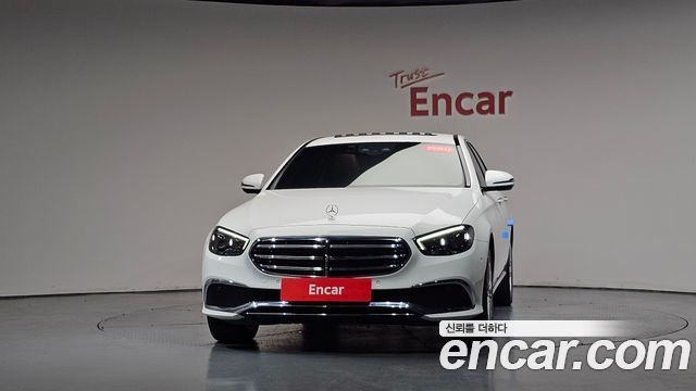 Mercedes-Benz E-Class E220d 4MATIC Exclusive — пробег 112 161 км — фото 3 из 5
