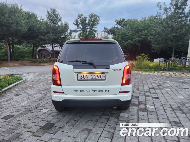 Ssangyong Rexton 2.0 4WD RX7 Luxury — пробег 163 000 км — фото 5 из 5