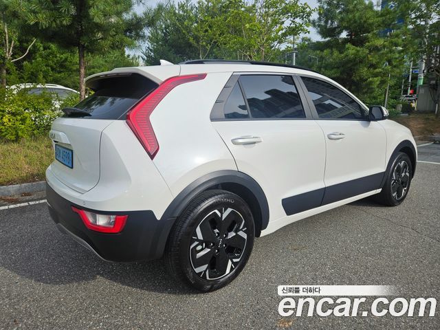 Kia Niro Air — пробег 32 376 км — фото 4 из 5