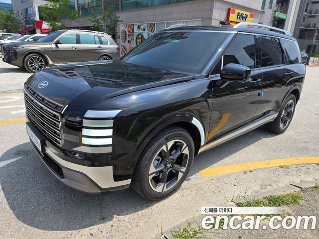 Hyundai Palisade HEV 2.5T 4WD 9-Seater Prestige — пробег 5 500 км — фото 3 из 5