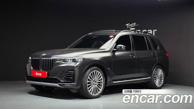BMW X7 xDrive 30d Design Pure Excellent 6-Seater — пробег 70 454 км — фото 1 из 5