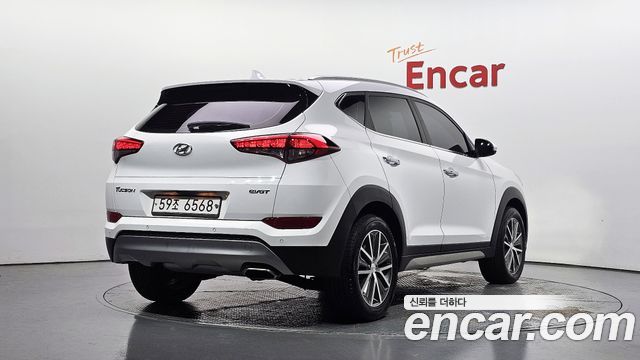 Hyundai Tucson Diesel 1.7 2WD Modern Fever — пробег 60 155 км — фото 2 из 5