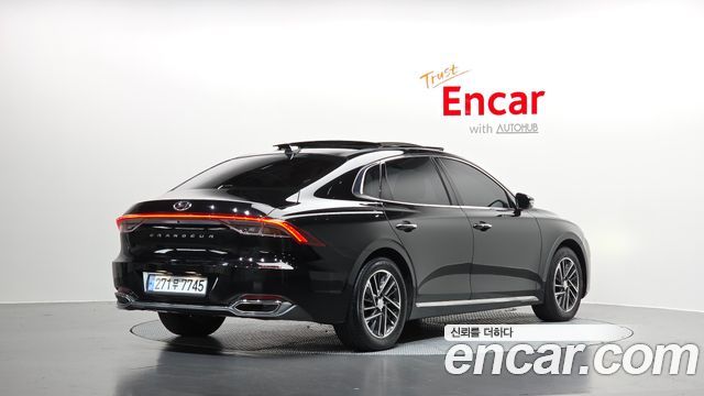 Hyundai Grandeur из Кореи Encar