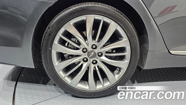 Genesis G80 из Кореи Encar