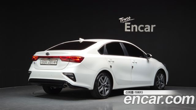 Kia K3 из Кореи Encar