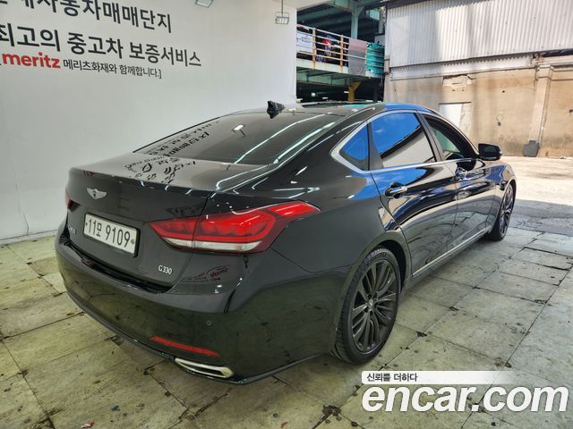 Hyundai Genesis из Кореи Encar