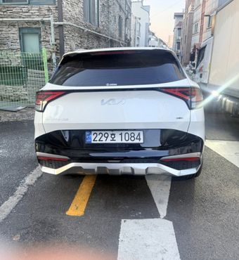 Kia Sportage HEV 1.6 2WD Signature — пробег 37 000 км — фото 3 из 5