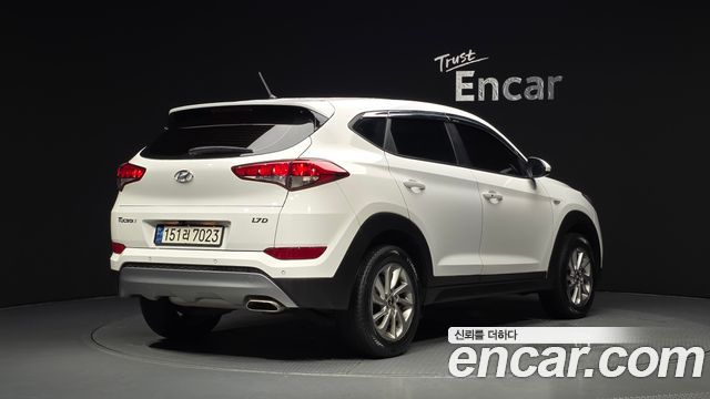 Hyundai Tucson Diesel 1.7 2WD Smart — пробег 96 843 км — фото 2 из 5