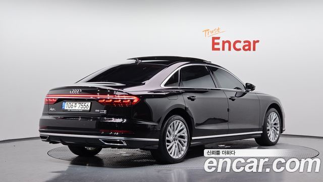 Audi A8 55 TFSI Quattro LWB — пробег 87 408 км — фото 2 из 5