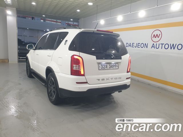 Ssangyong Rexton 2.0 4WD RX7 Luxury — пробег 136 310 км — фото 5 из 5