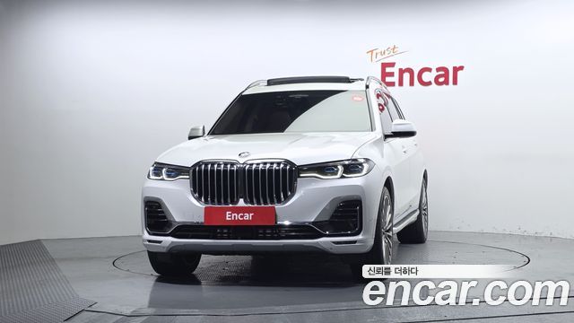 BMW X7 xDrive 40d Design Pure Excellence 7-Seater — пробег 80 804 км — фото 1 из 5