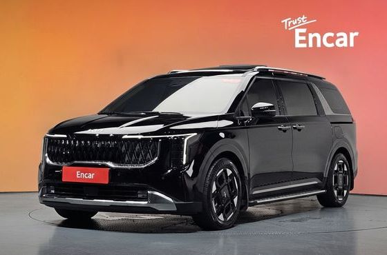 Kia Carnival Gasoline 7-Seater Noblesse — пробег 8 413 км — фото 1 из 5