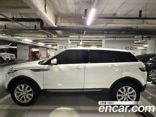 Land Rover Range Rover Evoque 2.0 TD4 SE — пробег 53 000 км — фото 3 из 5
