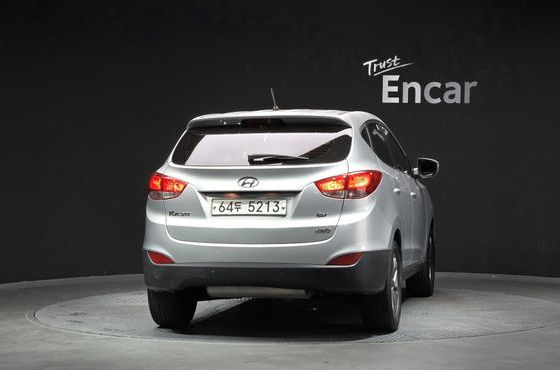 Hyundai Tucson Diesel(e-VGT) 4WD Smart special — пробег 129 613 км — фото 4 из 5