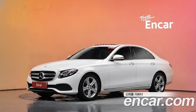 Mercedes-Benz E-Class из Кореи Encar