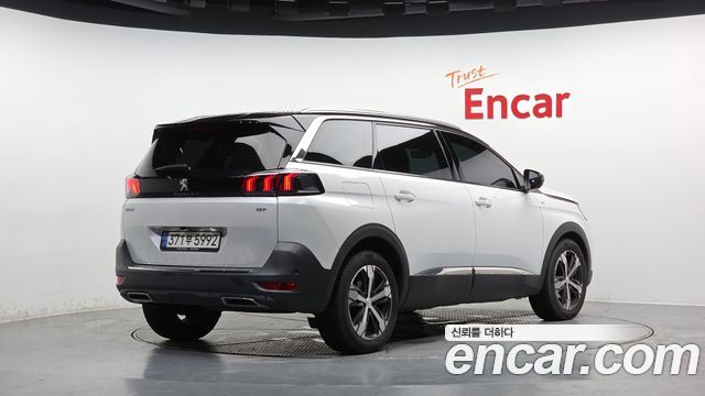 Peugeot 5008 из Кореи Encar