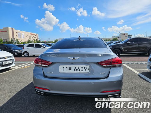 Hyundai Genesis из Кореи Encar