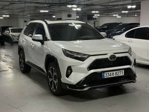 Toyota RAV4 2.5 4WD PHEV XSE — пробег 5 250 км — фото 3 из 5