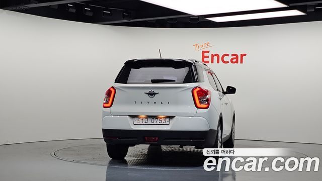 Ssangyong TIBOLI из Кореи Encar