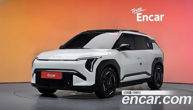Kia EV3 Long Range 2WD GT Line — пробег 21 513 км — фото 1 из 5