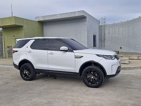 Land Rover Discovery 2.0 SD4 SE — пробег 68 031 км — фото 3 из 5