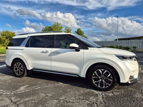 Kia Carnival Diesel 9-Seater Signature — пробег 67 087 км — фото 3 из 5