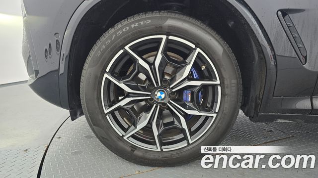 BMW X4 xDrive20i M Sport — пробег 17 686 км — фото 5 из 5