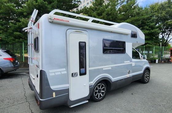 Hyundai Starex 4WD Camping car — пробег 44 779 км — фото 2 из 5