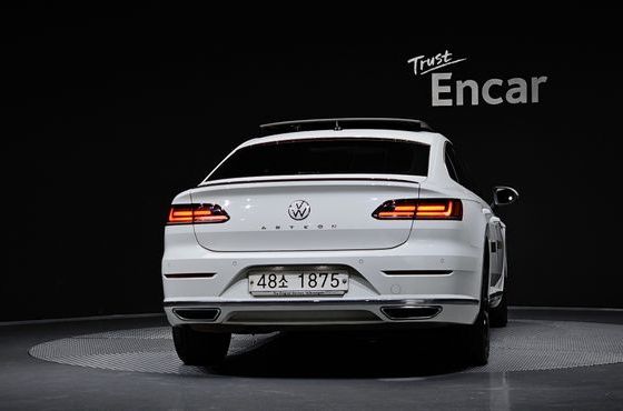 Volkswagen Arteon 2.0 TDI Prestige — пробег 102 215 км — фото 4 из 5