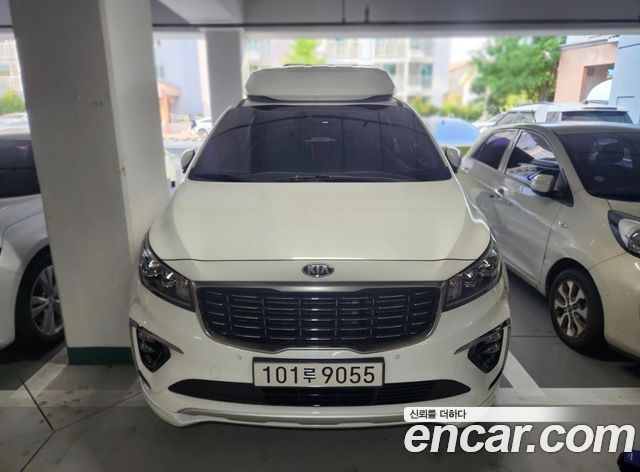 Kia Carnival из Кореи Encar