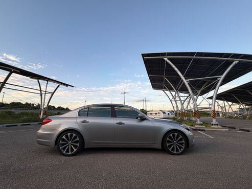 Hyundai Genesis BH 380 Royal VIP PACK — пробег 196 000 км — фото 2 из 5