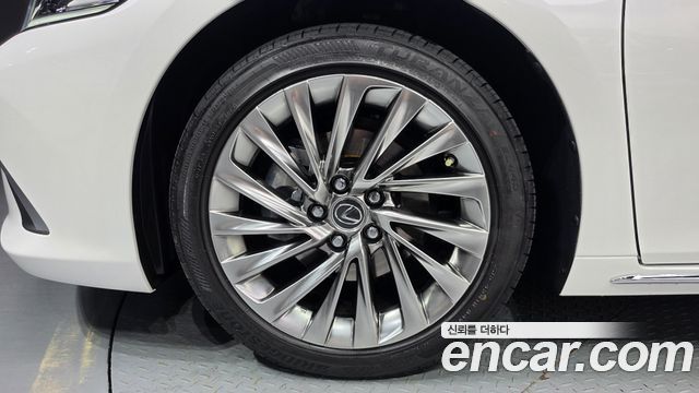 Lexus ES из Кореи Encar