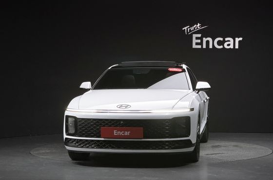 Hyundai Grandeur Calligraphy — пробег 22 330 км — фото 3 из 5