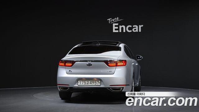 Kia K7 из Кореи Encar