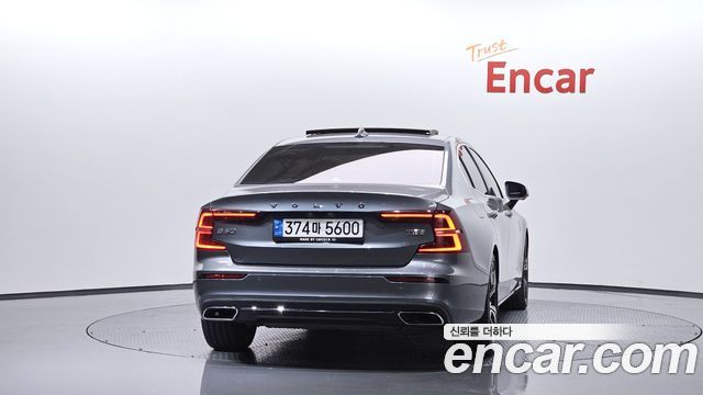 Volvo S60 из Кореи Encar