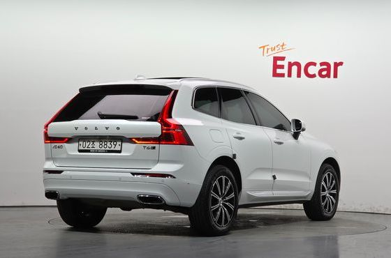 Volvo XC60 T6 Inscription — пробег 50 873 км — фото 2 из 5