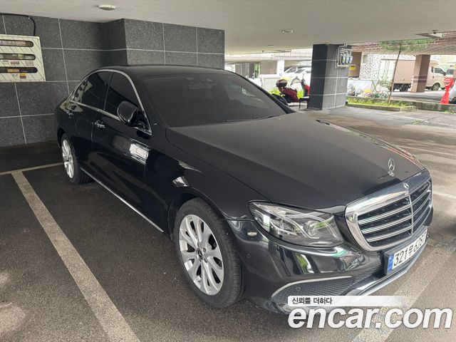 Mercedes-Benz E-Class из Кореи Encar