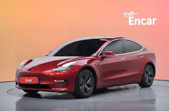 Tesla Model 3 Long Range AWD — пробег 120 319 км — фото 1 из 5