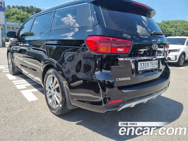 Kia Carnival Gasoline 9-Seater Noblesse Special — пробег 153 841 км — фото 2 из 5