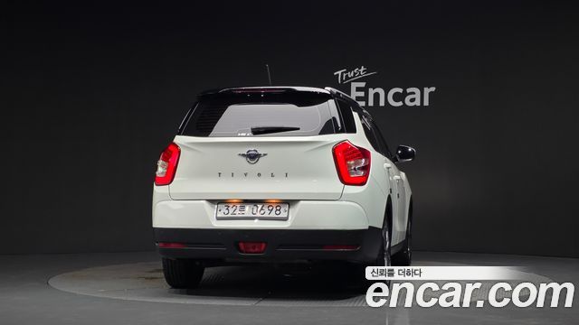 Ssangyong TIBOLI из Кореи Encar