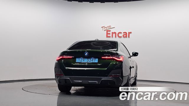 BMW i4 eDrive40 M Sports — пробег 86 518 км — фото 4 из 5