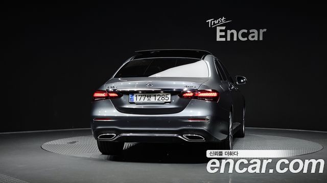 Mercedes-Benz E-Class из Кореи Encar