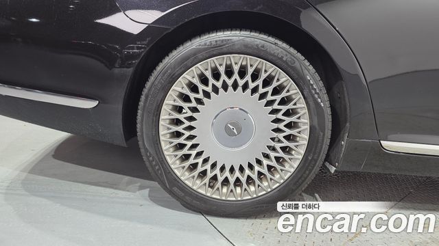Genesis G90 из Кореи Encar