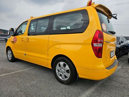 Hyundai Starex School Bus — пробег 99 000 км — фото 2 из 5
