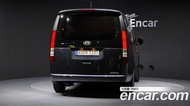 Hyundai Staria из Кореи Encar