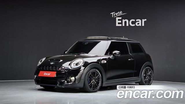 Mini Cooper Standard Third Generation — пробег 101 843 км — фото 1 из 5