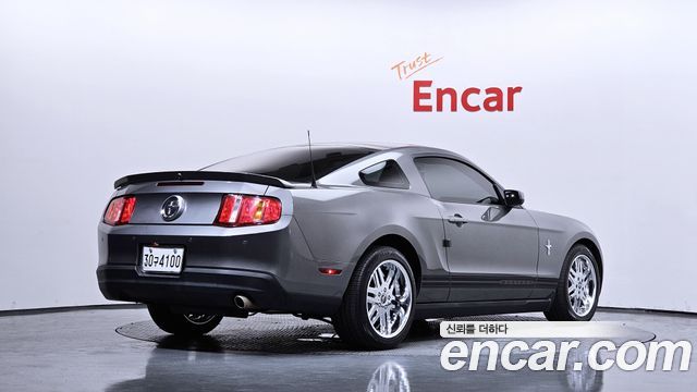 Ford Mustang Coupe — пробег 97 533 км — фото 2 из 5