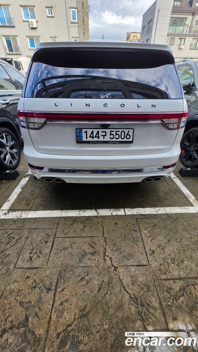 Lincoln Aviator 3.0 Black Label AWD — пробег 55 000 км — фото 4 из 5