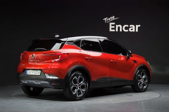 Renault (Samsung) Captur 1.3 TCe Edition Paris — пробег 88 224 км — фото 2 из 5